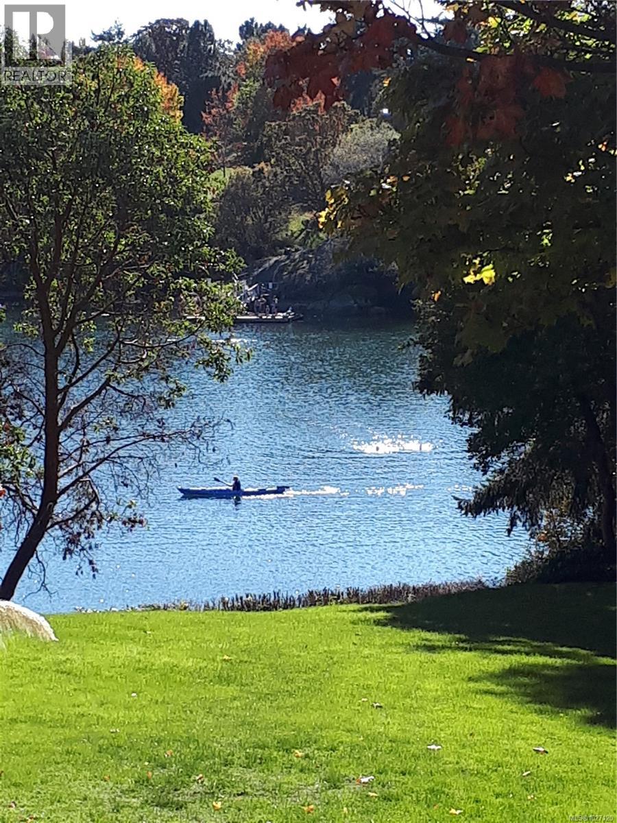 109 105 Gorge Rd E, Victoria, British Columbia V9A 6Z2 - Photo 16 - 1027120