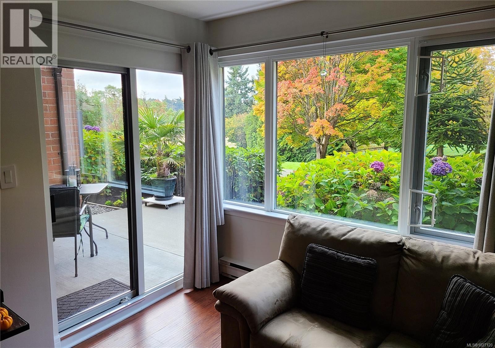 109 105 Gorge Rd E, Victoria, British Columbia V9A 6Z2 - Photo 6 - 1027120