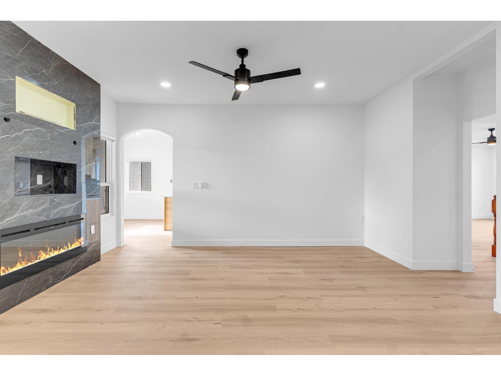 13114 73a Avenue, Surrey, British Columbia  V3W 2R7 - Photo 6 - R3089794