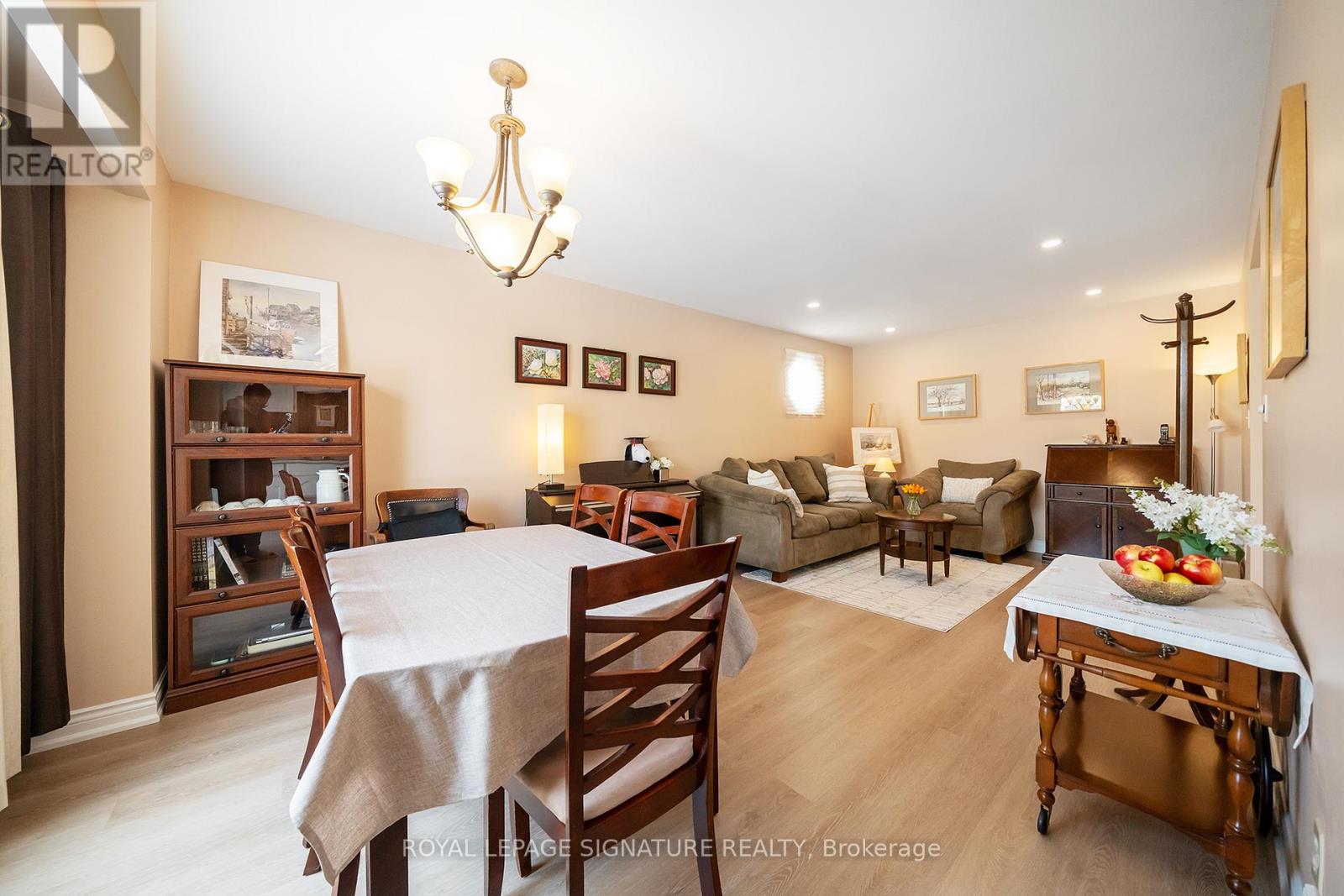 545 Drummerhill Crescent, Waterloo, Ontario  N2T 1G3 - Photo 8 - X12827870