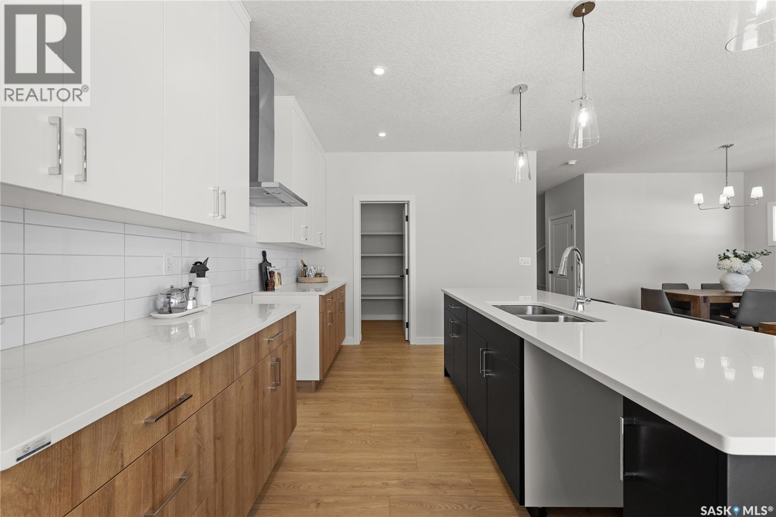 934 Brighton Gate, Saskatoon, Saskatchewan  S7V 1S6 - Photo 13 - SK029332