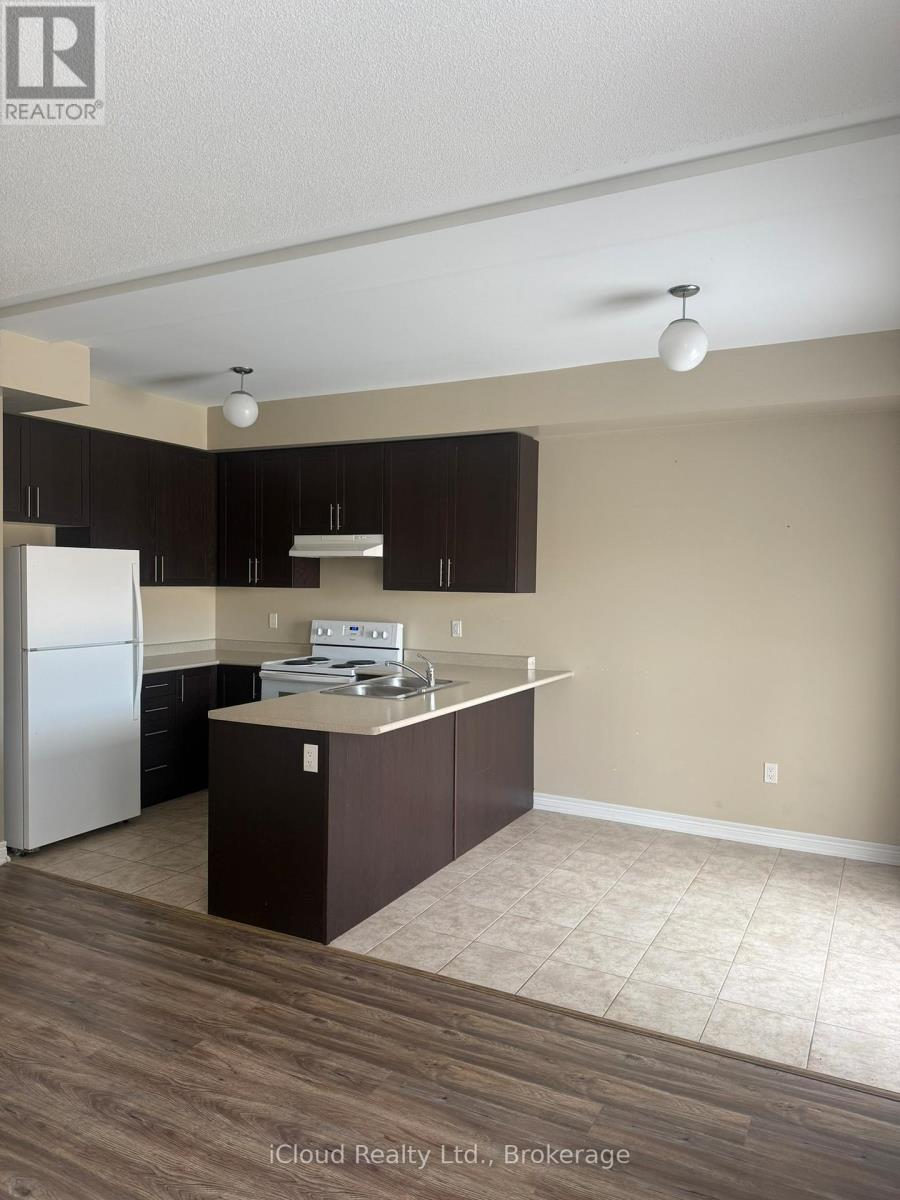 294 Pine Avenue, Oshawa, Ontario  L1J 2H4 - Photo 5 - E12827828