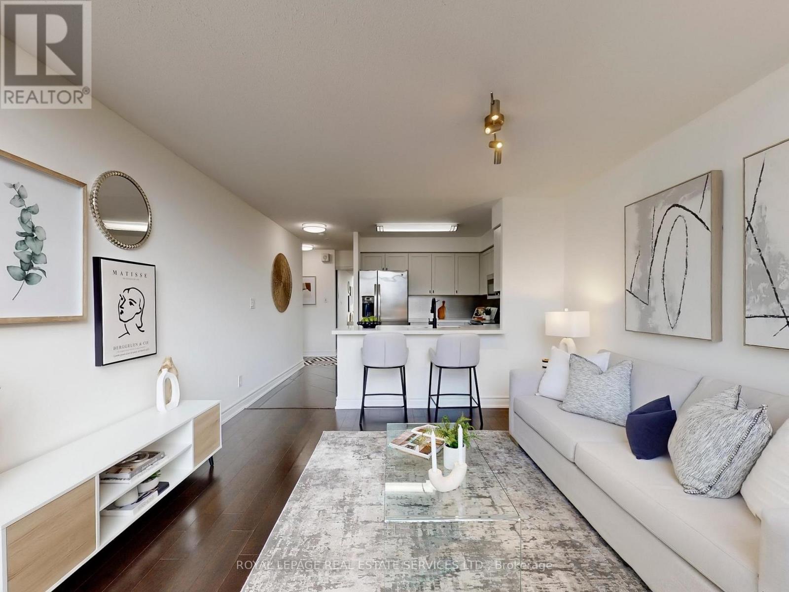 308 - 51 Baffin Court, Richmond Hill, Ontario  L4B 4P6 - Photo 10 - N12827912