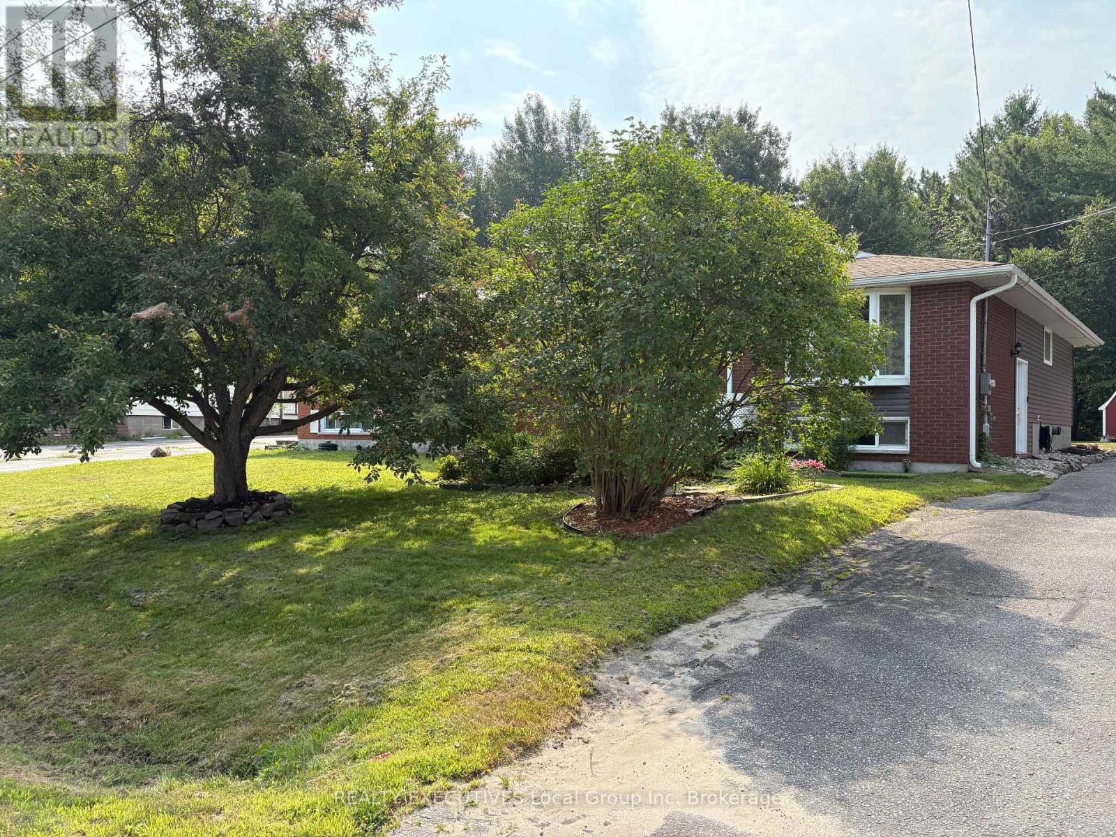 189 View Street, Callander, Ontario  P0H 1H0 - Photo 7 - X12827952