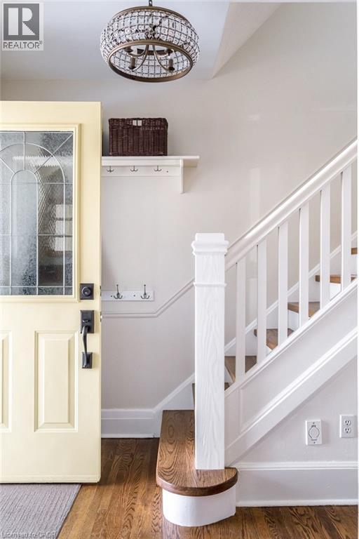 154 Park Street W, Dundas, Ontario  L9H 1X7 - Photo 5 - 40808180