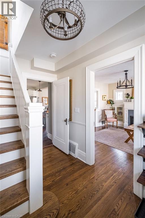 154 Park Street W, Dundas, Ontario  L9H 1X7 - Photo 6 - 40808180