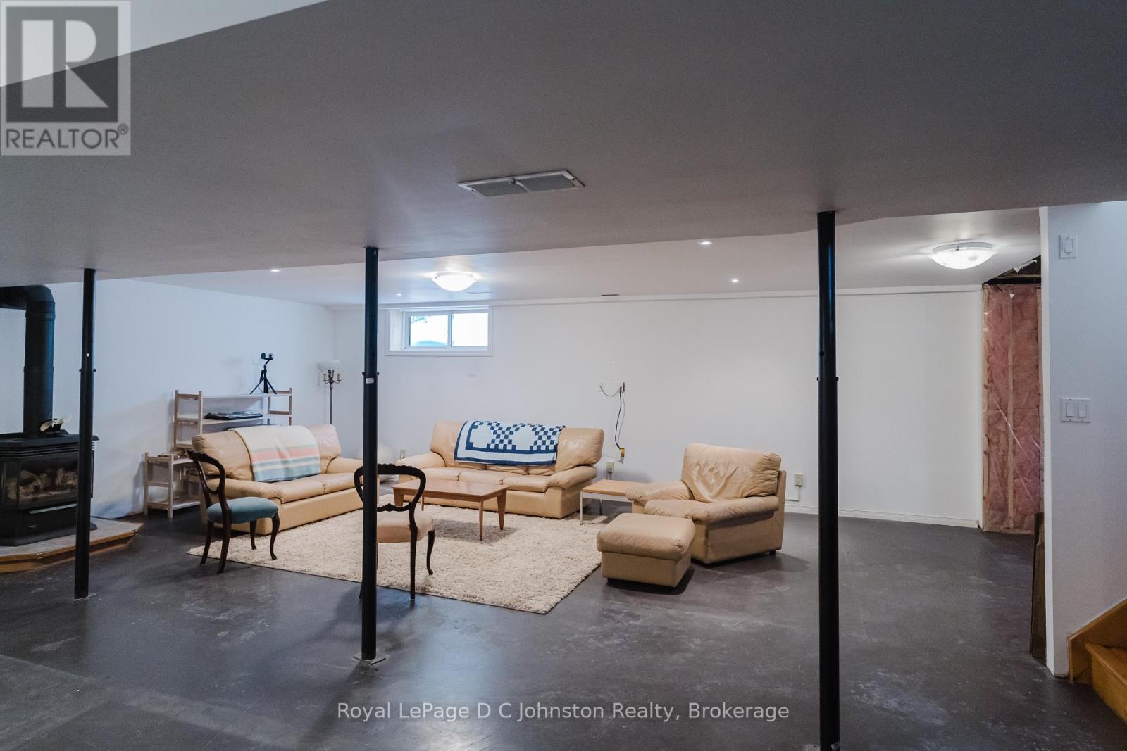 60 Miramichi Bay Road, Saugeen Shores, Ontario  N0H 2C6 - Photo 31 - X12827948