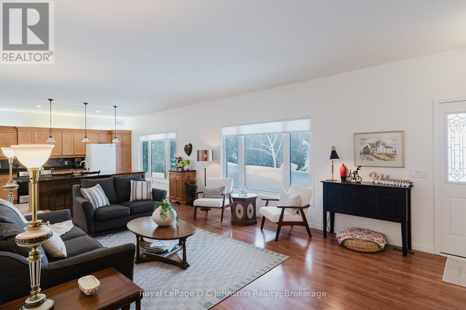 60 Miramichi Bay Road, Saugeen Shores, Ontario  N0H 2C6 - Photo 5 - X12827948