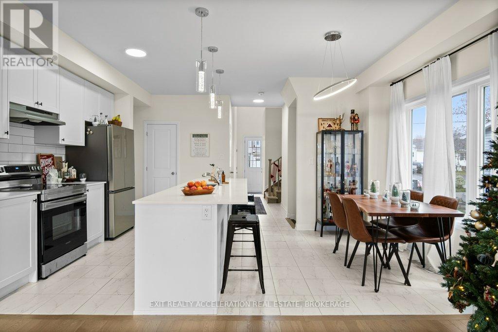 165 Purdy Road, Loyalist, Ontario  K0H 1G0 - Photo 11 - X12828002