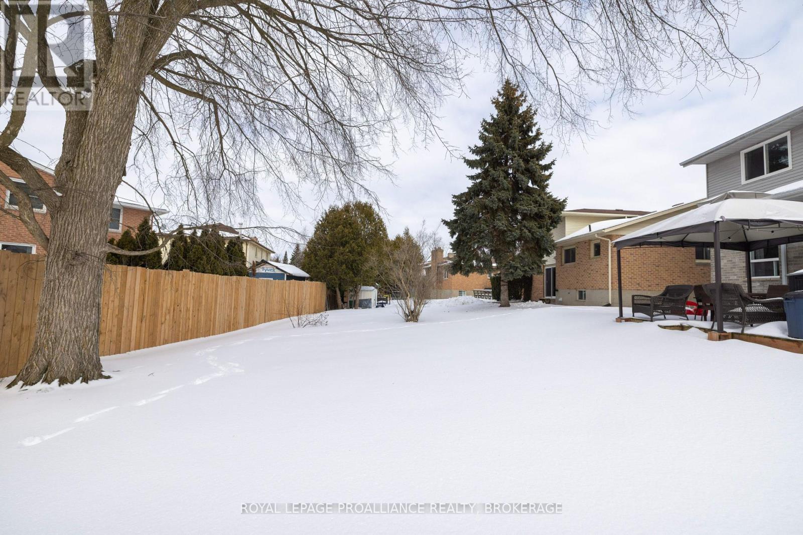 789 Strand Boulevard, Kingston, Ontario K7P 2C3 - Photo 39 - X12828022