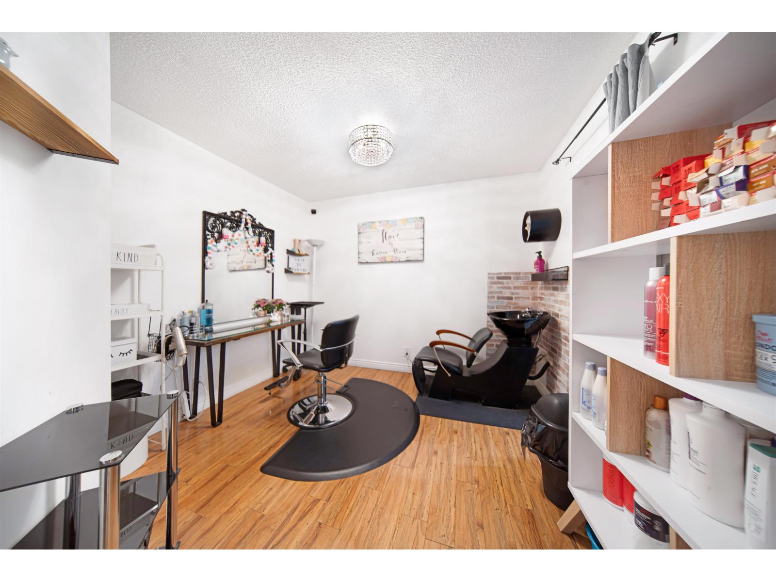 2306 10620 150 Street, Surrey, British Columbia  V3R 7K3 - Photo 8 - R3093929