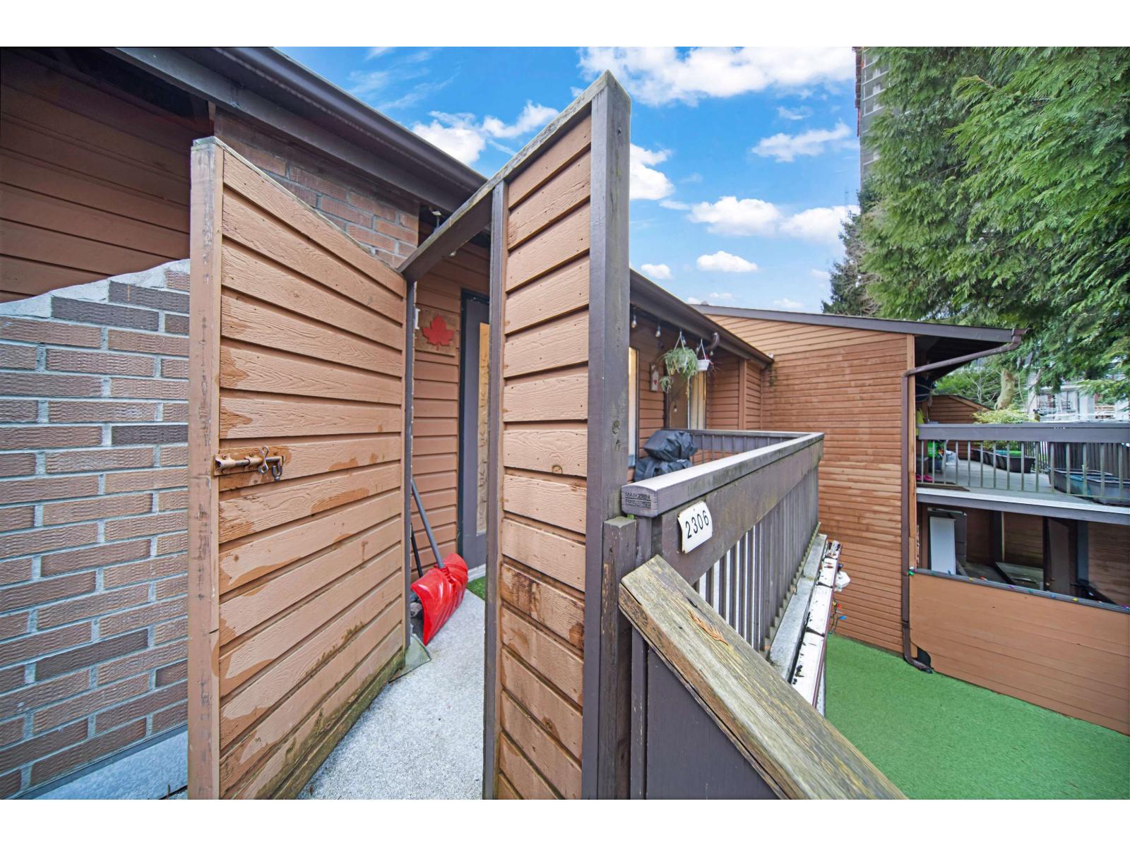 2306 10620 150 Street, Surrey, British Columbia  V3R 7K3 - Photo 38 - R3093929