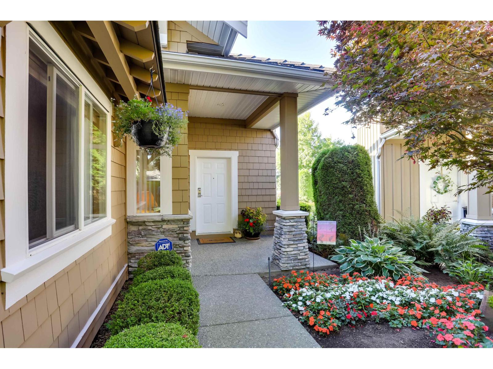 33 18088 8 Avenue, Surrey, British Columbia  V3Z 9T6 - Photo 5 - R3090010