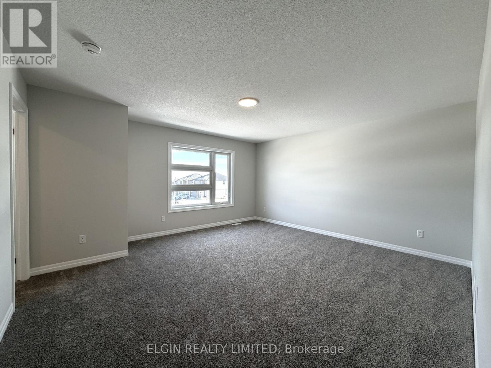 55 Woodcock Drive, Tillsonburg, Ontario  N4G 0L9 - Photo 14 - X12827966