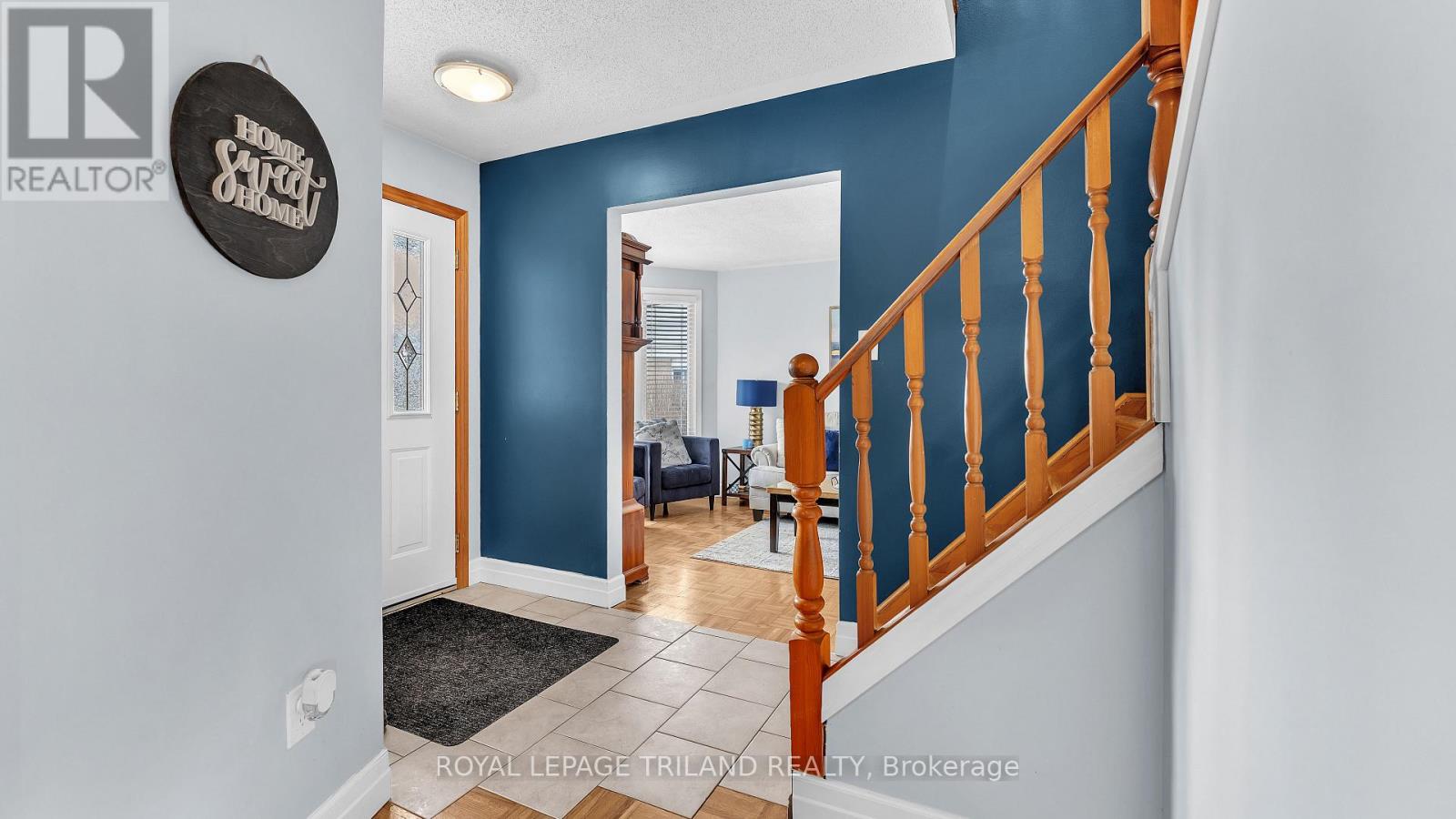 30 Sloane Crescent, London South, Ontario  N6E 3A5 - Photo 4 - X12828124