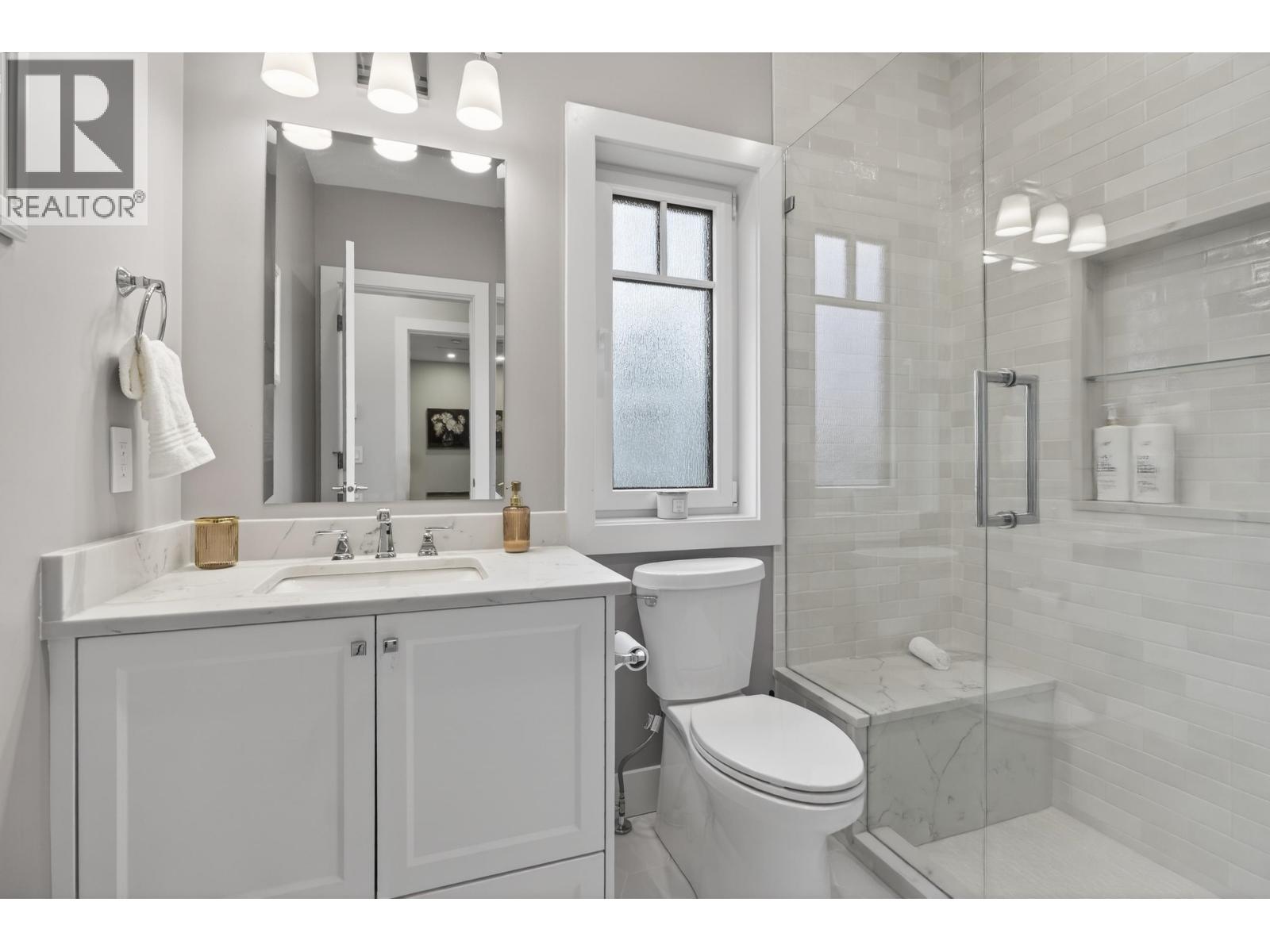 180 Douglas Crescent, Richmond, British Columbia  V7B 1E5 - Photo 34 - R3094159