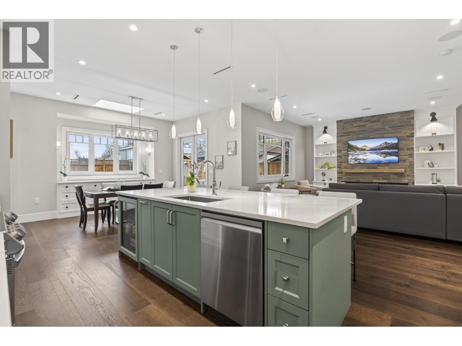 180 Douglas Crescent, Richmond, British Columbia  V7B 1E5 - Photo 12 - R3094159