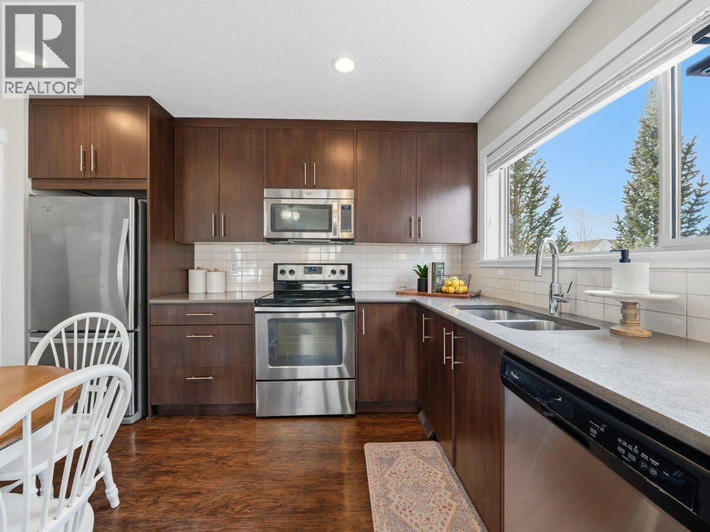 103, 50 Belgian Lane, Cochrane, Alberta  T4C 0Y5 - Photo 8 - A2289258