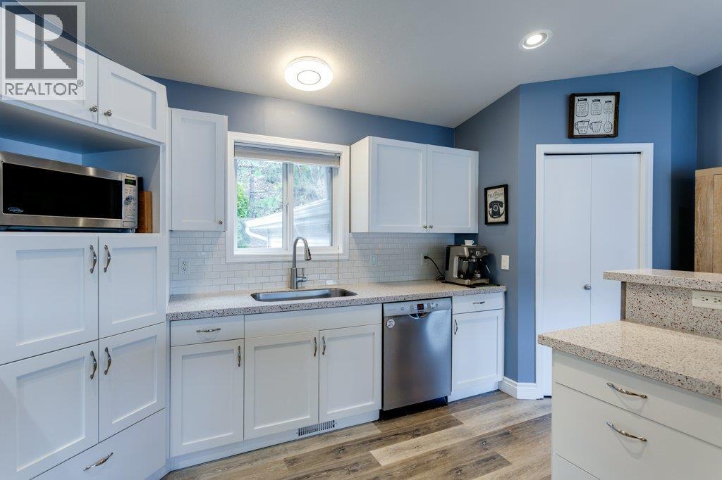 17610 Rawsthorne Road Unit# 46 Lot# 46 Lake Country Photo 21 17610 Rawsthorne Road Unit# 46 Lot# 46 Lake Country Photo 21