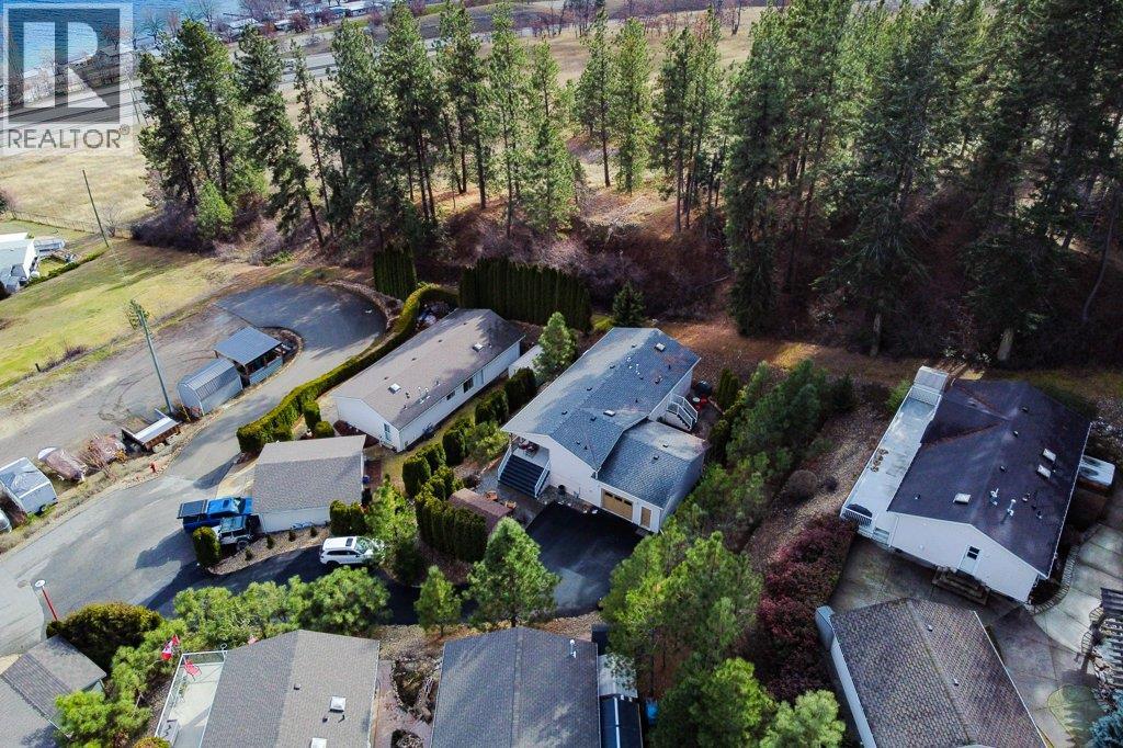 17610 Rawsthorne Road Unit# 46 Lot# 46 Lake Country Photo 49 17610 Rawsthorne Road Unit# 46 Lot# 46 Lake Country Photo 49