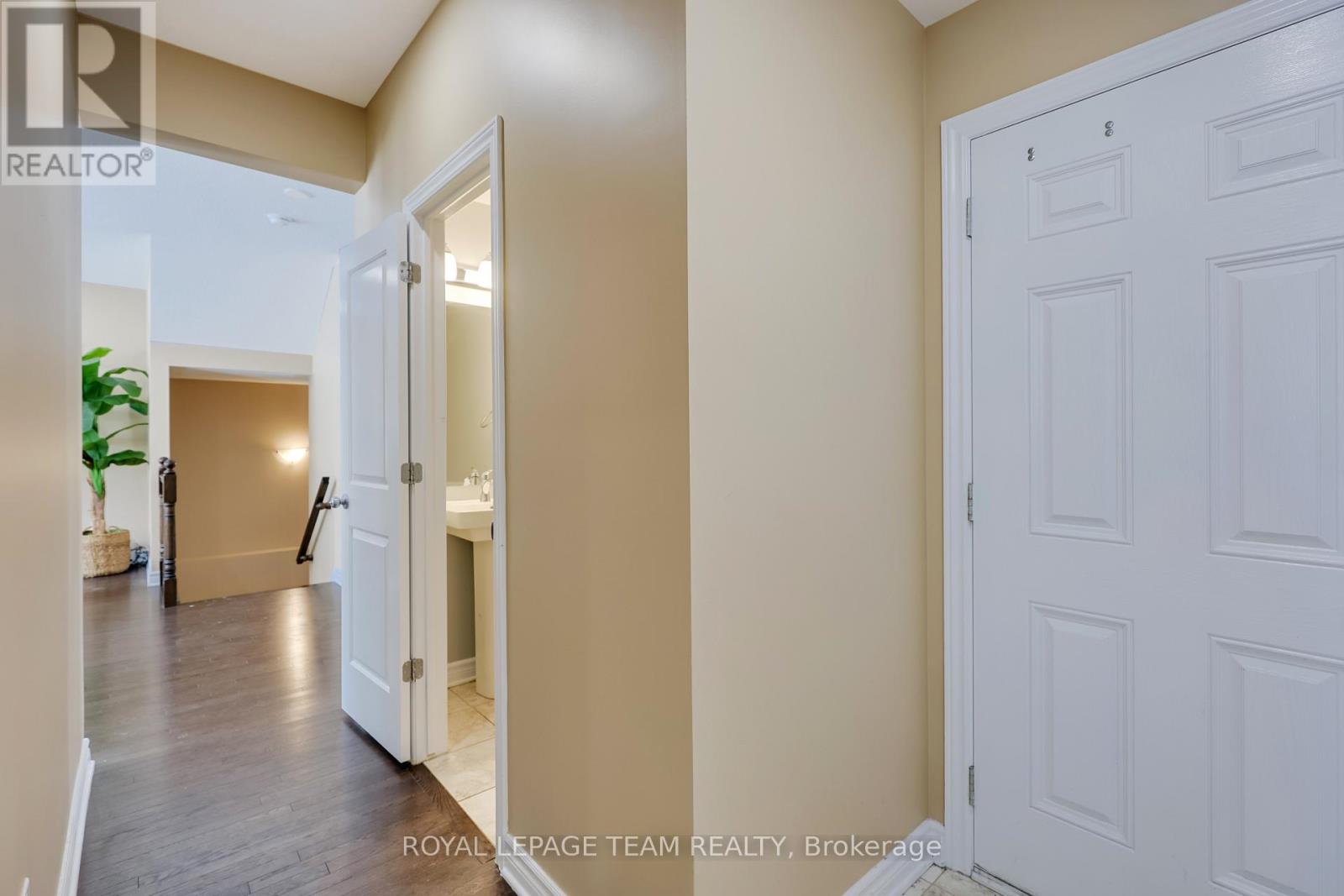 209 Mission Trail Crescent, Ottawa, Ontario  K2T 0H7 - Photo 22 - X12828132