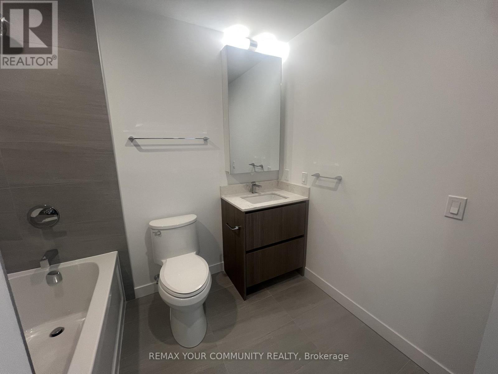 302 - 8188 Yonge Street, Vaughan, Ontario  L4J 1W5 - Photo 12 - N12827812