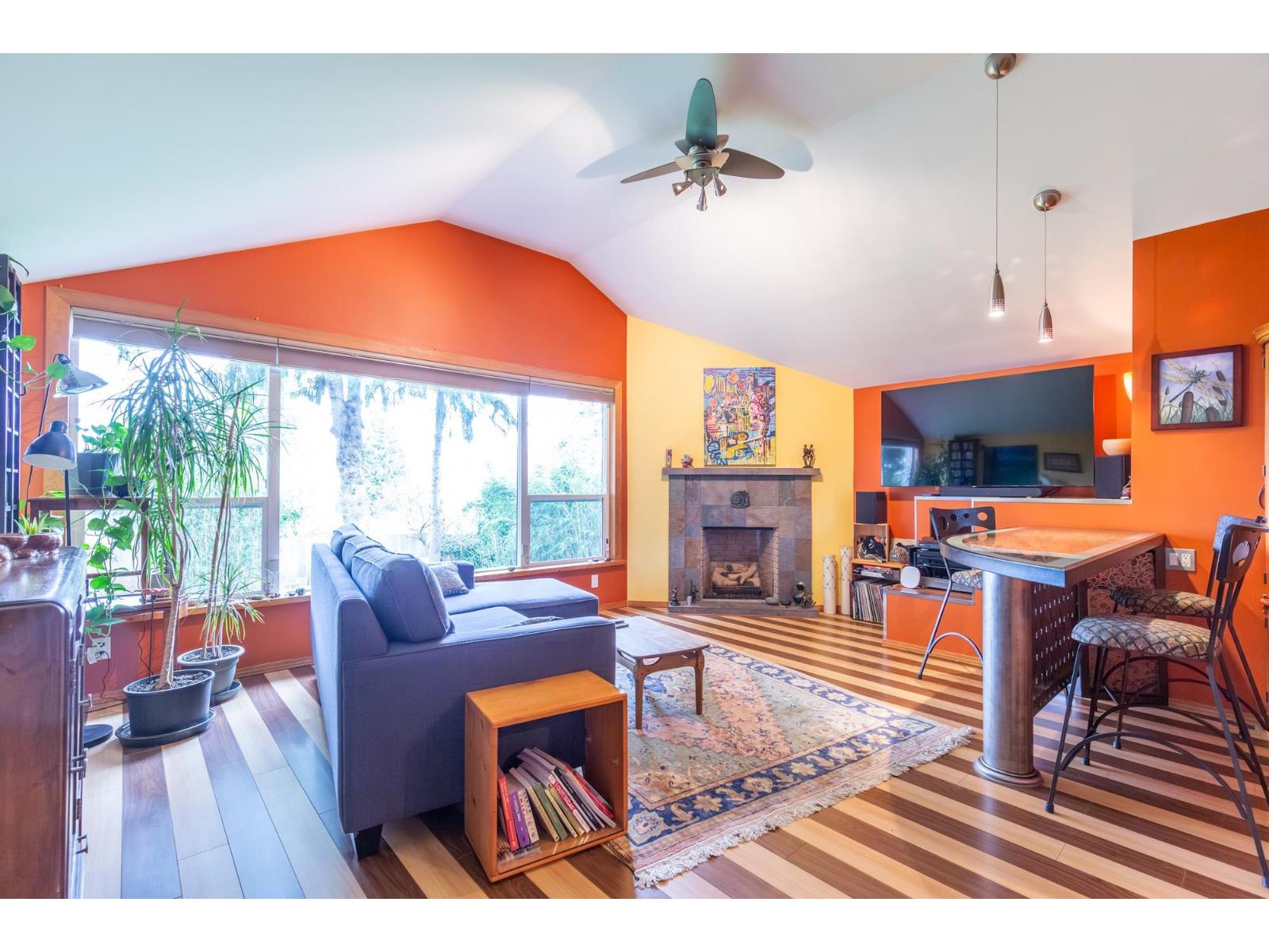 13231 112b Avenue, Surrey, British Columbia  V3R 2H4 - Photo 6 - R3094172