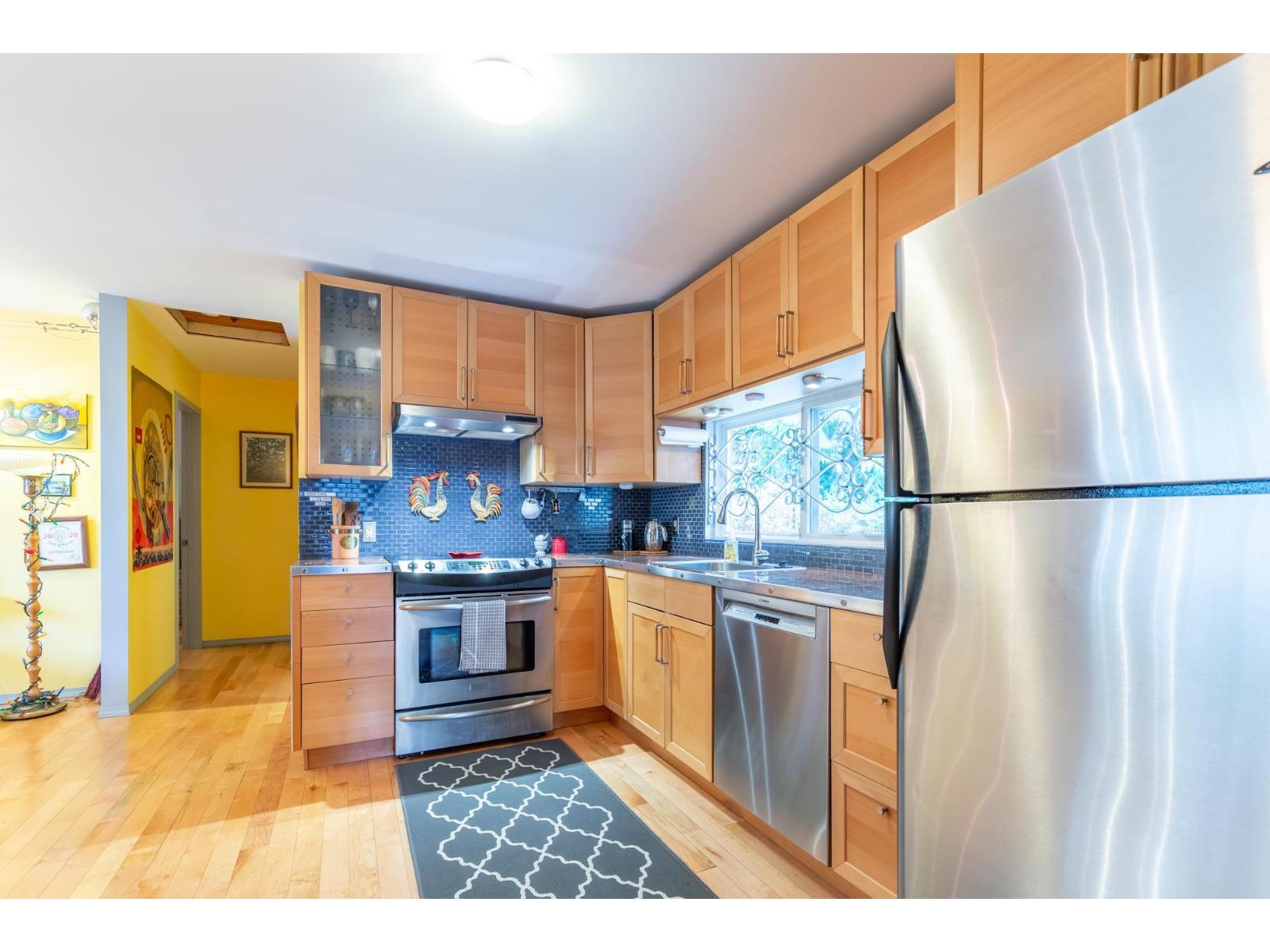 13231 112b Avenue, Surrey, British Columbia  V3R 2H4 - Photo 9 - R3094172