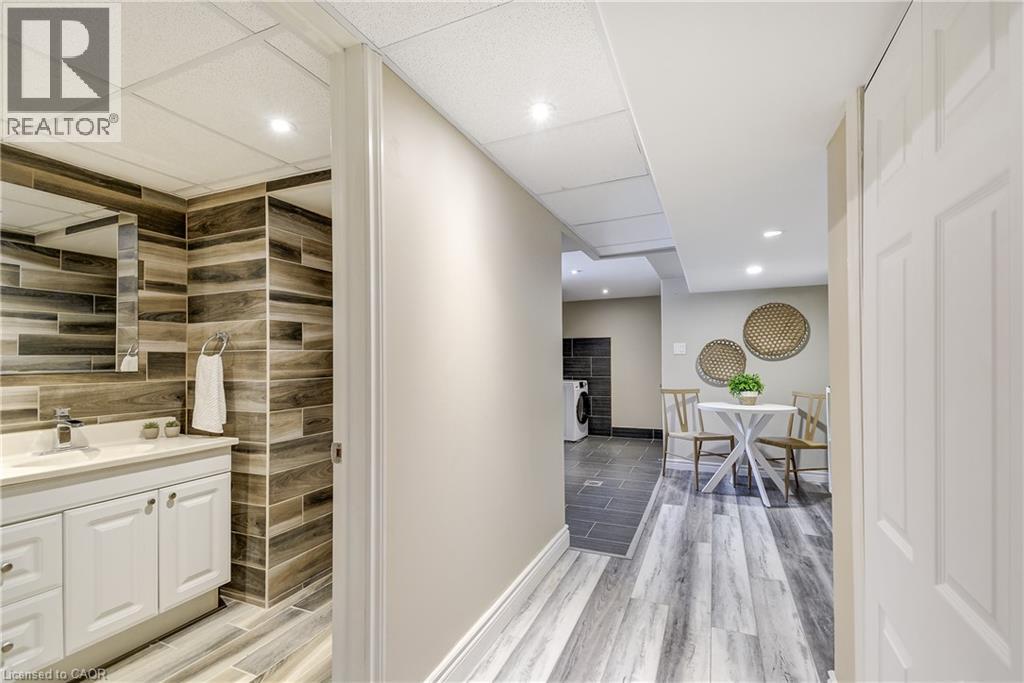 301 East 43rd Street, Hamilton, Ontario  L8T 3C6 - Photo 30 - 40808086