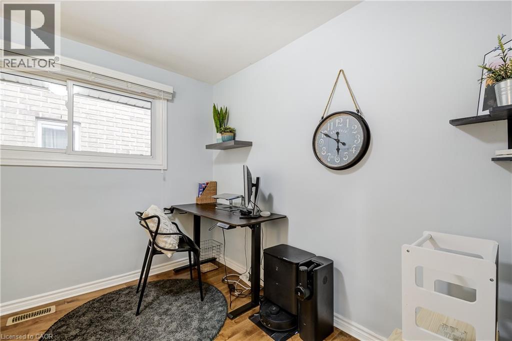 301 East 43rd Street, Hamilton, Ontario  L8T 3C6 - Photo 24 - 40808086