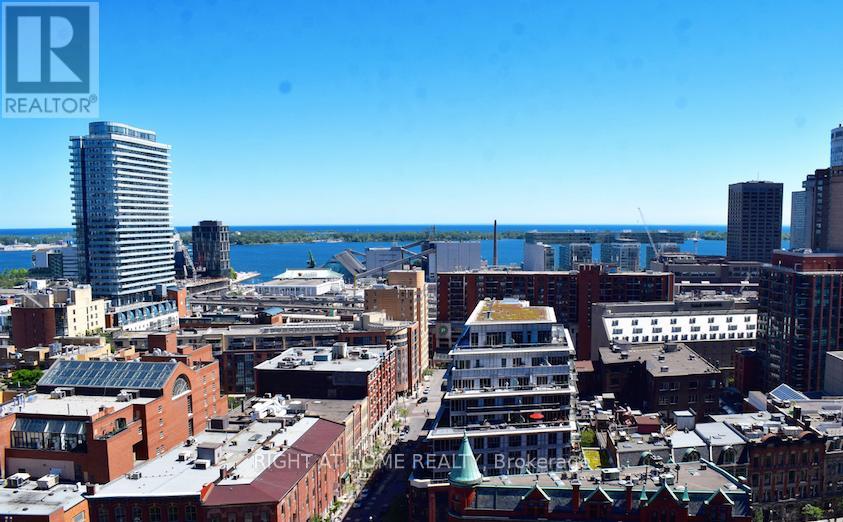 1904 - 60 Colborne Street, Toronto, Ontario  M5E 0B7 - Photo 16 - C12827950