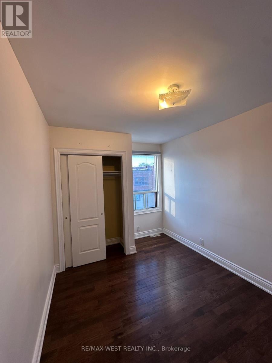 2 - 290 Harbord Street, Toronto, Ontario  M6G 1G6 - Photo 12 - C12827986