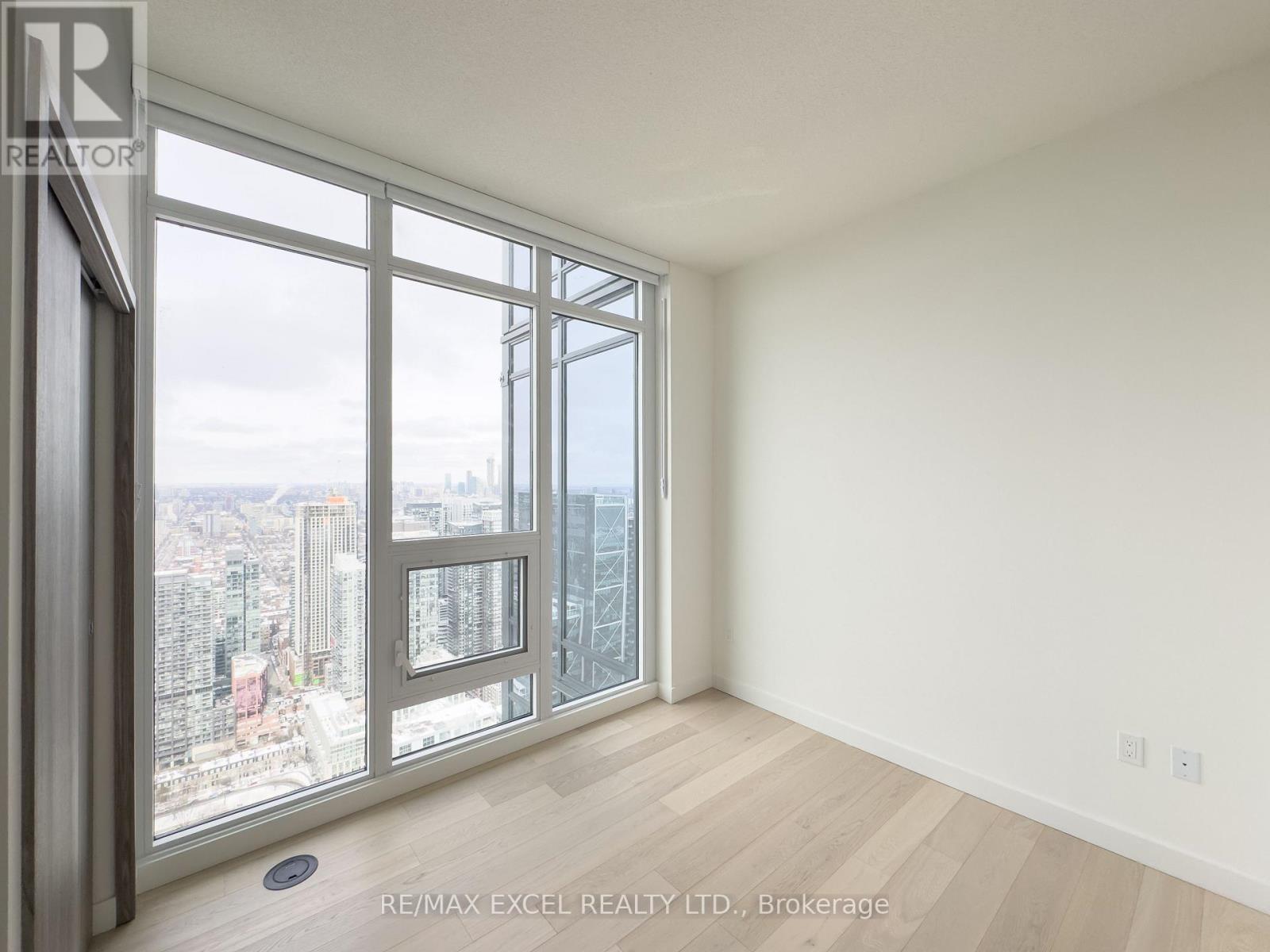 6808 - 1 Concord City Place Way, Toronto (Waterfront Communities), Ontario  M5V 0X4 - Photo 26 - C12828004