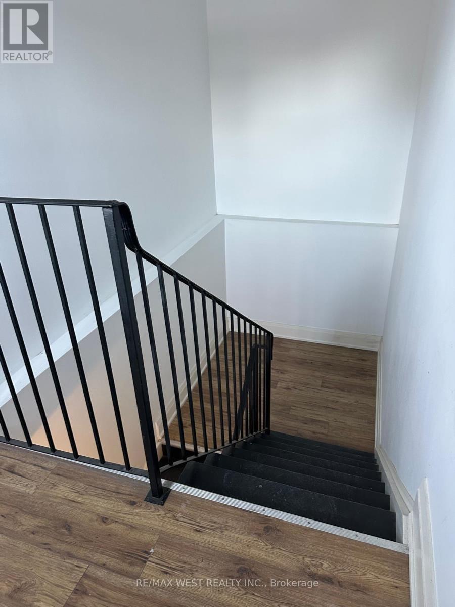 4 - 398 College Street, Toronto, Ontario  M5T 1S8 - Photo 15 - C12828014