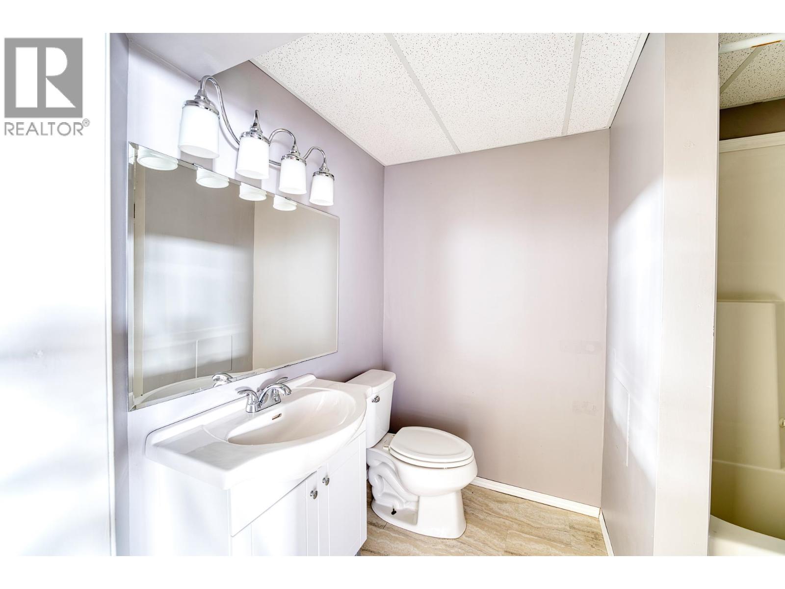 9021 102 Avenue, Fort St. John, British Columbia  V1J 2G4 - Photo 13 - R3094249