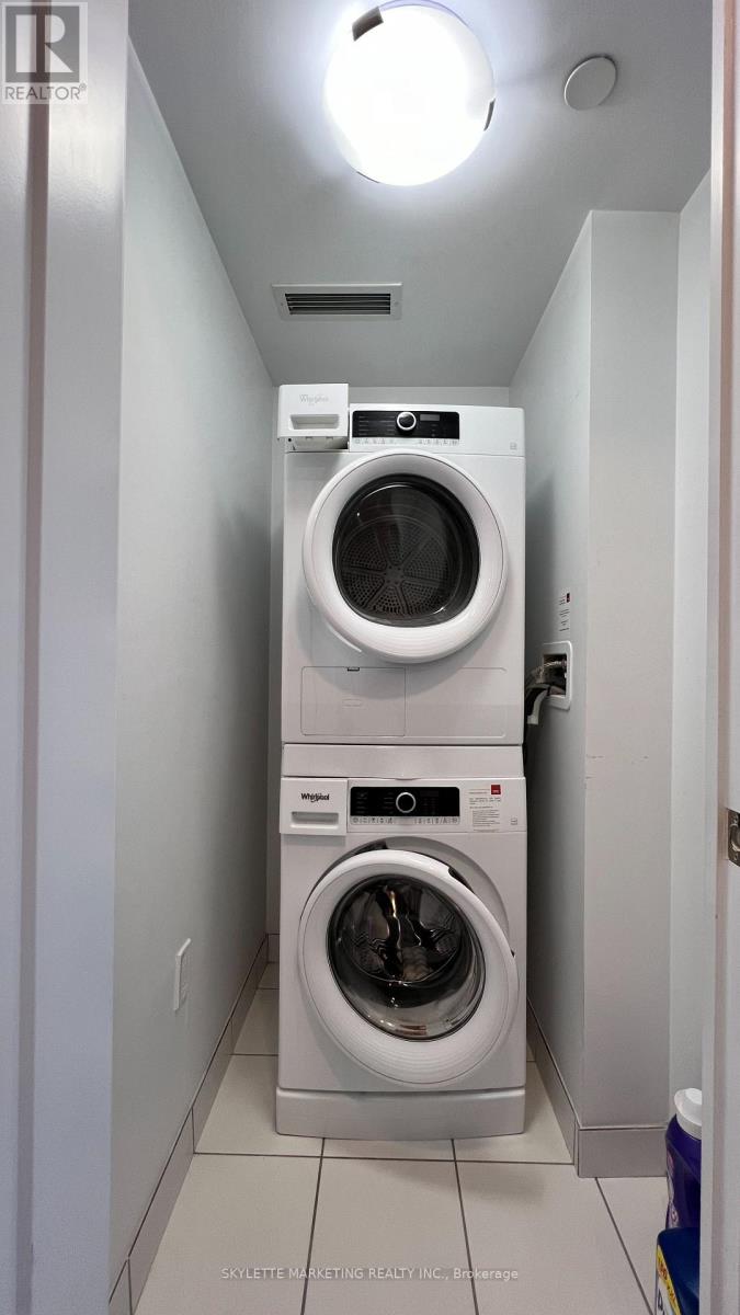 3017 - 275 Village Green Square, Toronto, Ontario  M1S 0L8 - Photo 18 - E12827958