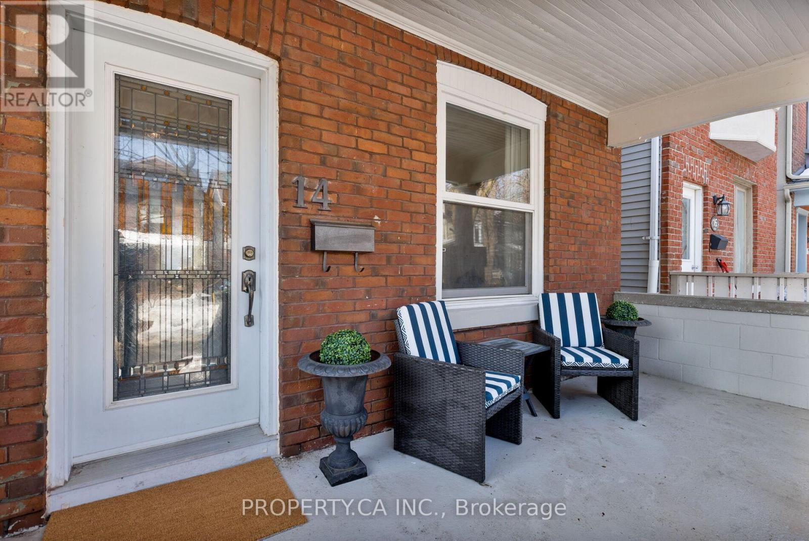 14 Galt Avenue, Toronto, Ontario  M4M 2Z1 - Photo 2 - E12827968