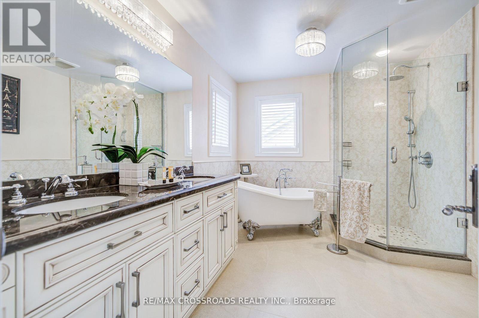 187 Summeridge Drive, Vaughan (Patterson), Ontario  L4J 8T2 - Photo 21 - N12827994