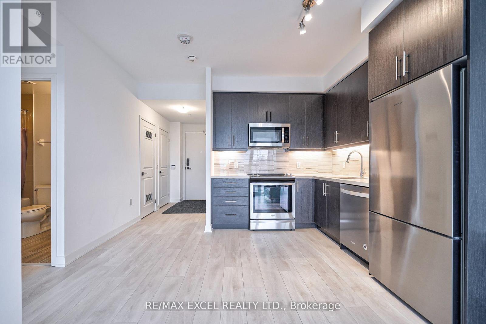 1516 - 85 Oneida Crescent, Richmond Hill, Ontario  L4B 0H4 - Photo 15 - N12828146