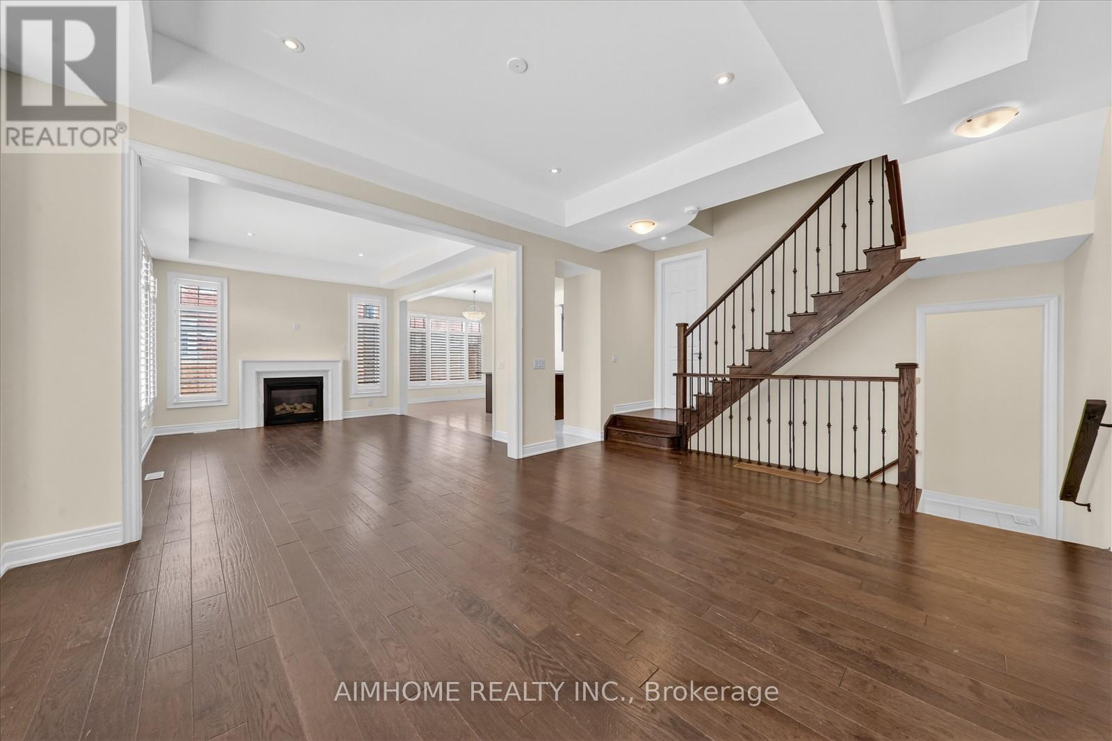 94 Brabin Circle, Whitby, Ontario  L1P 0C1 - Photo 9 - E12790258