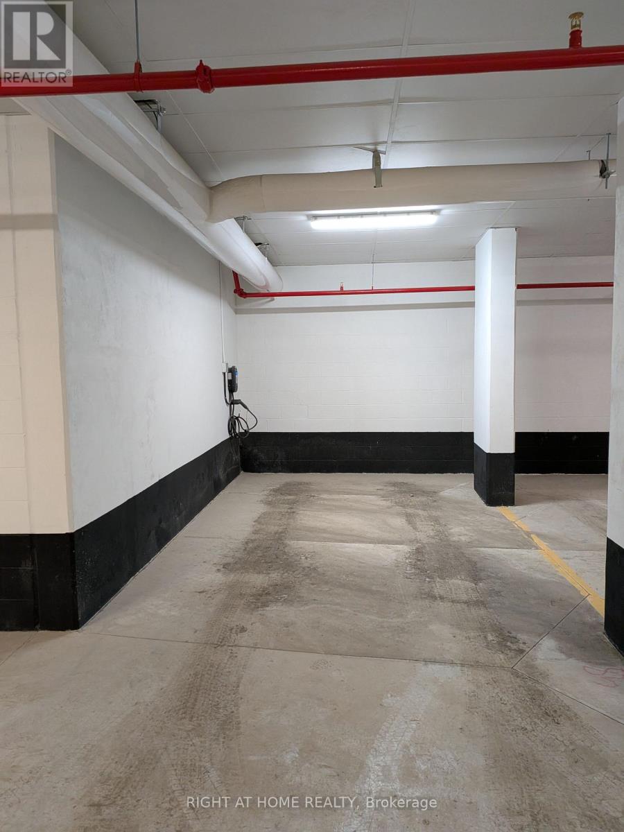 711 - 750 Whitlock Avenue, Milton, Ontario  L9E 2B4 - Photo 24 - W12825166