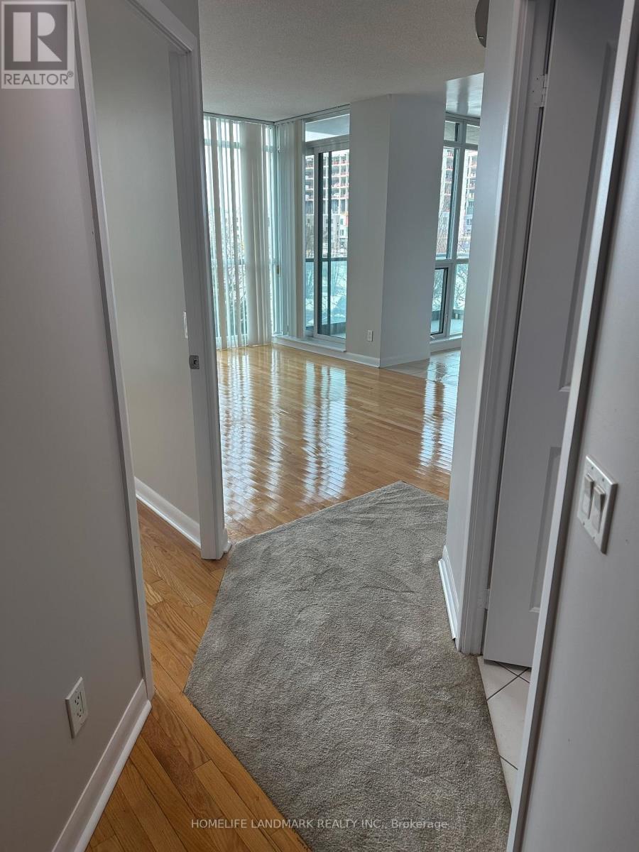 308 - 235 Sherway Gardens Road, Toronto, Ontario  M9C 0A2 - Photo 4 - W12826920