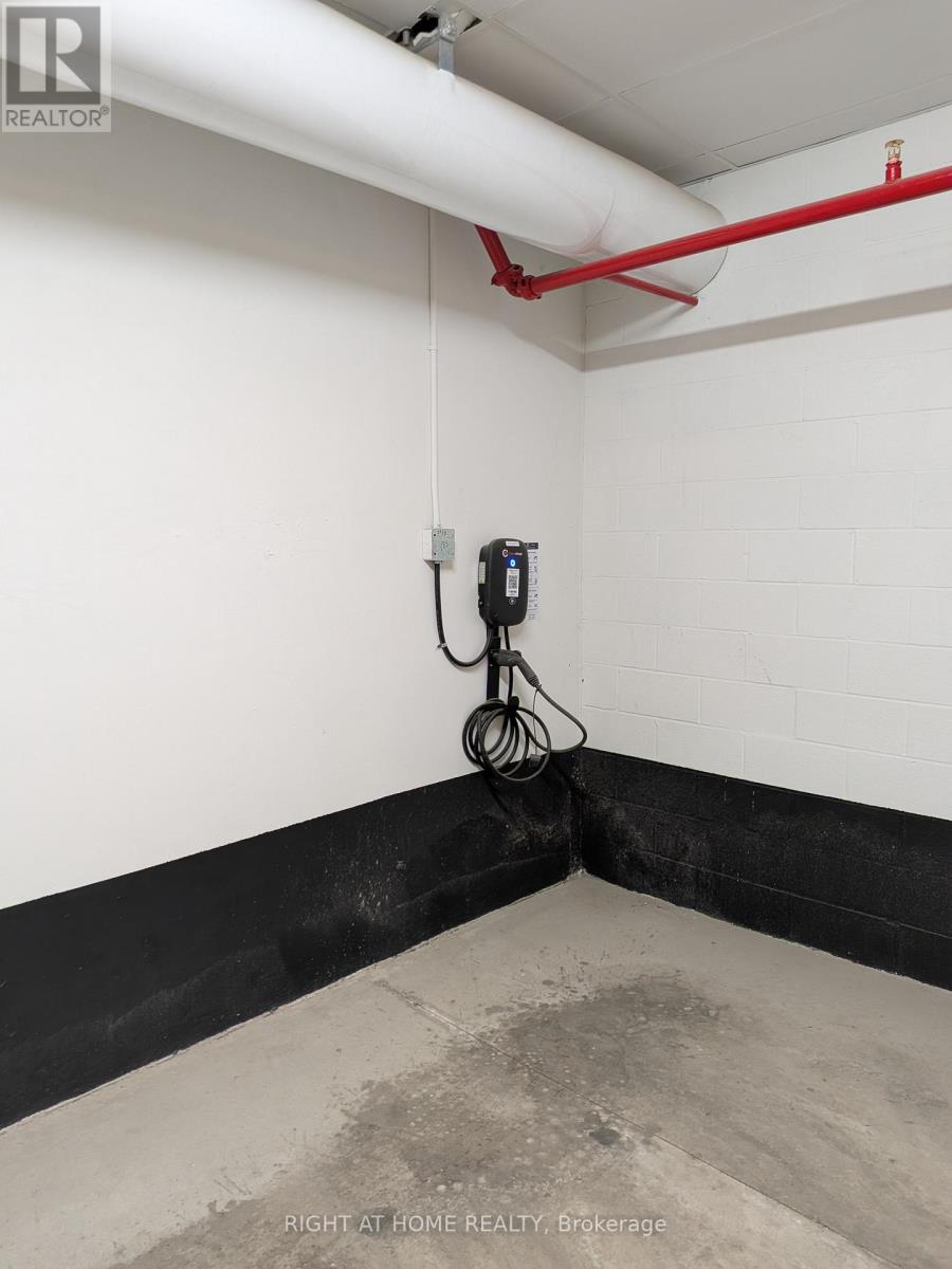 711 - 750 Whitlock Avenue, Milton, Ontario  L9E 2B4 - Photo 25 - W12825166