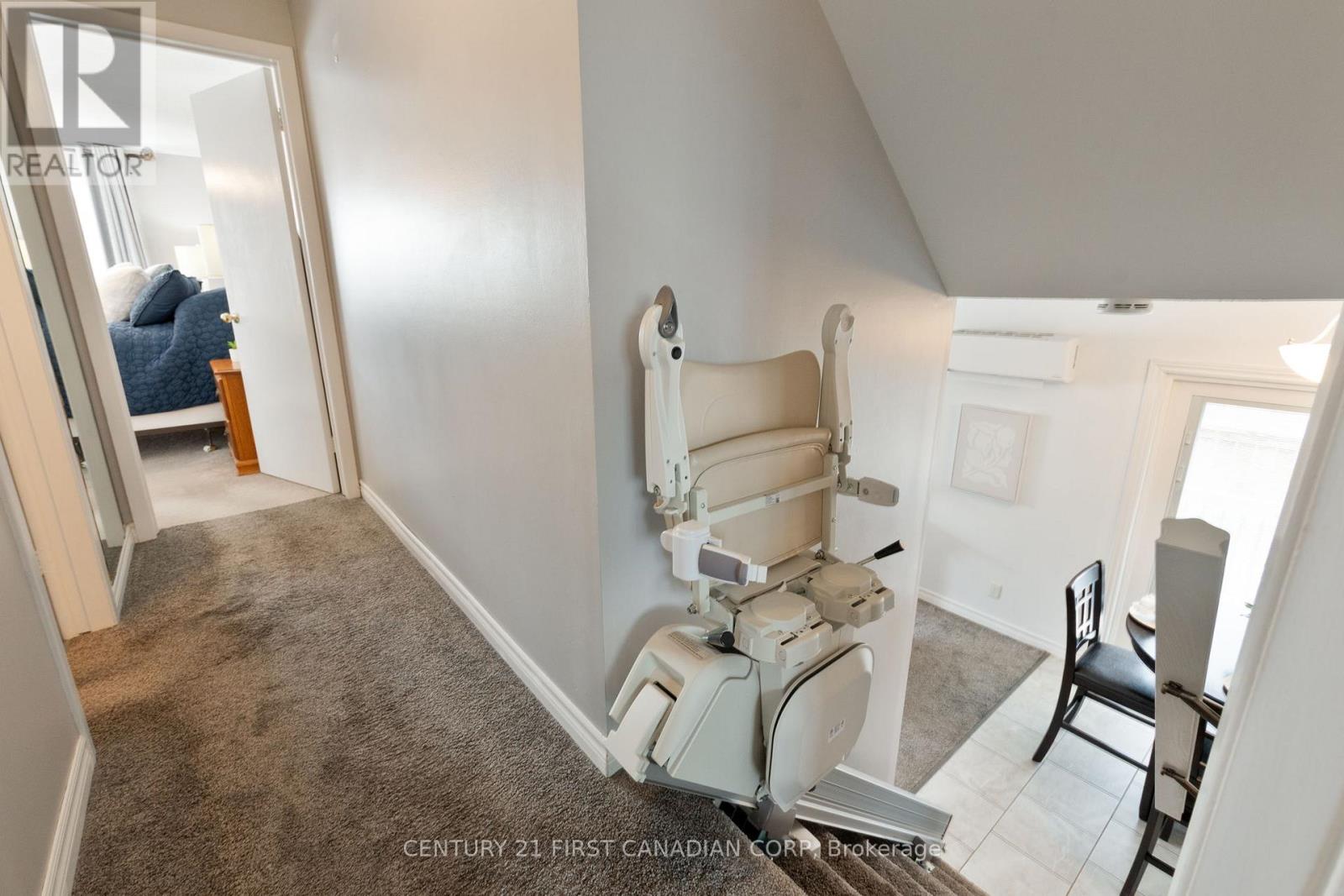 1099 Byron Baseline Road, London South, Ontario  N6K 2C7 - Photo 20 - X12822028