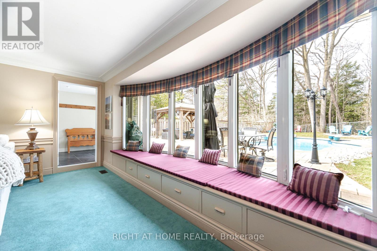 1117 Springhill Drive, Mississauga, Ontario  L5H 1N2 - Photo 18 - W12827998