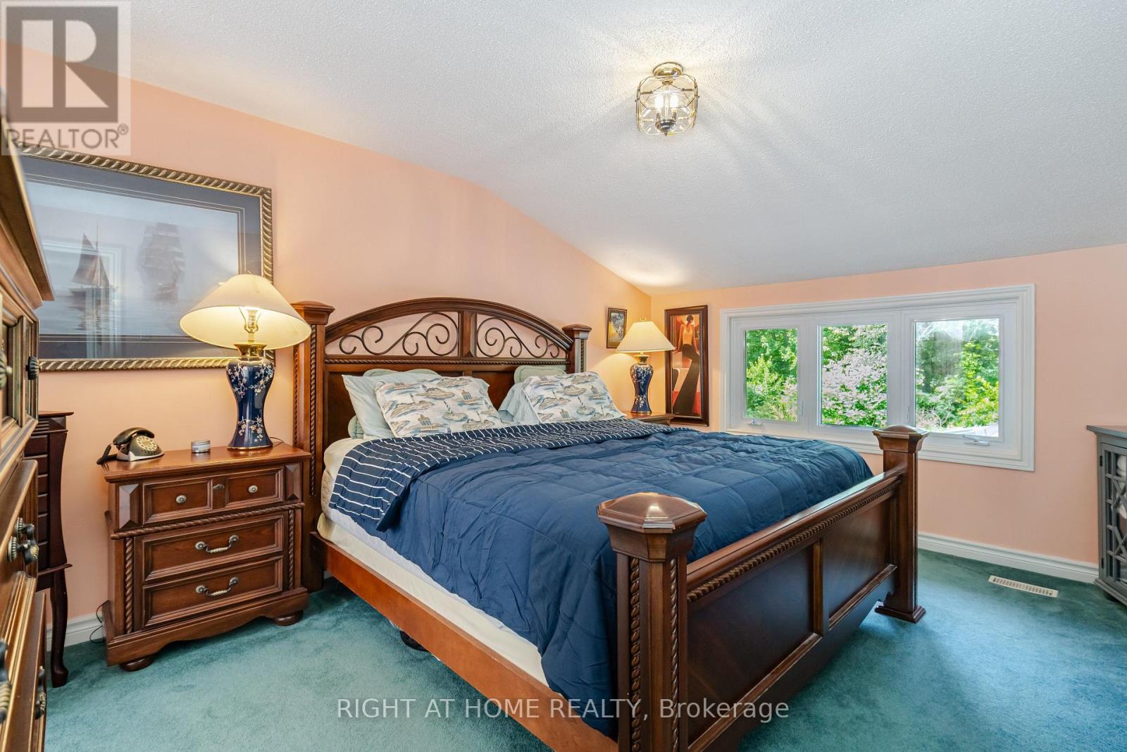 1117 Springhill Drive, Mississauga, Ontario  L5H 1N2 - Photo 21 - W12827998