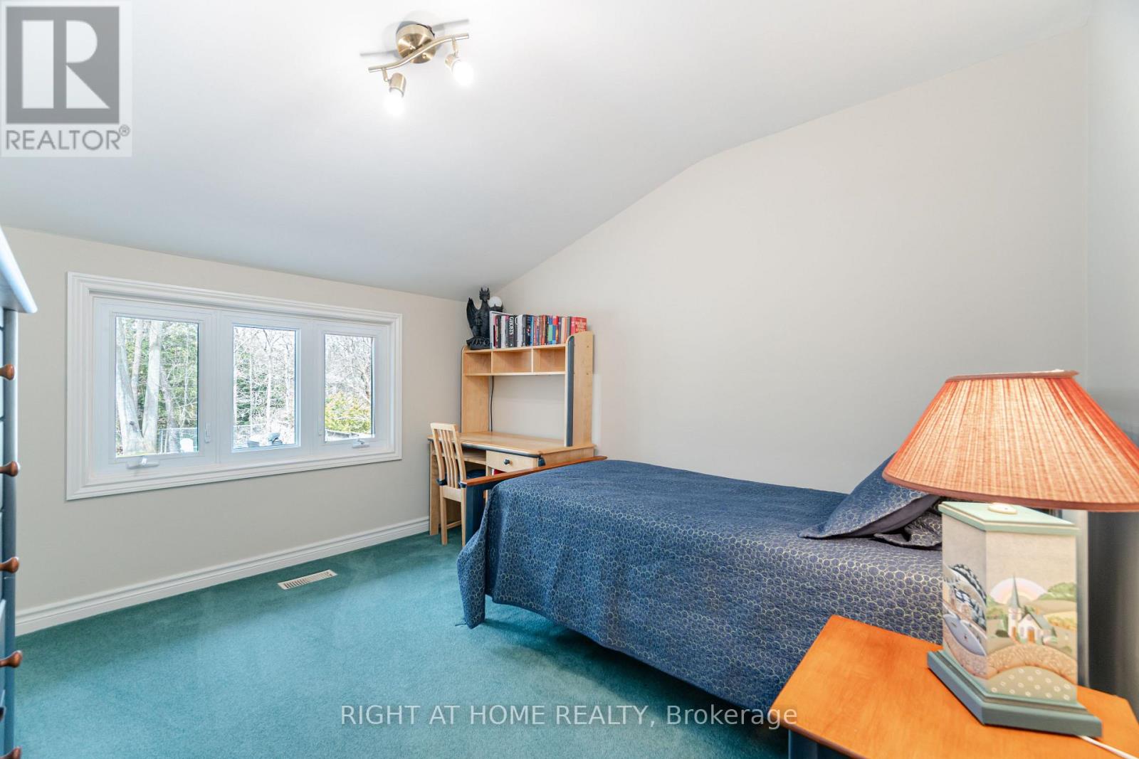 1117 Springhill Drive, Mississauga, Ontario  L5H 1N2 - Photo 23 - W12827998