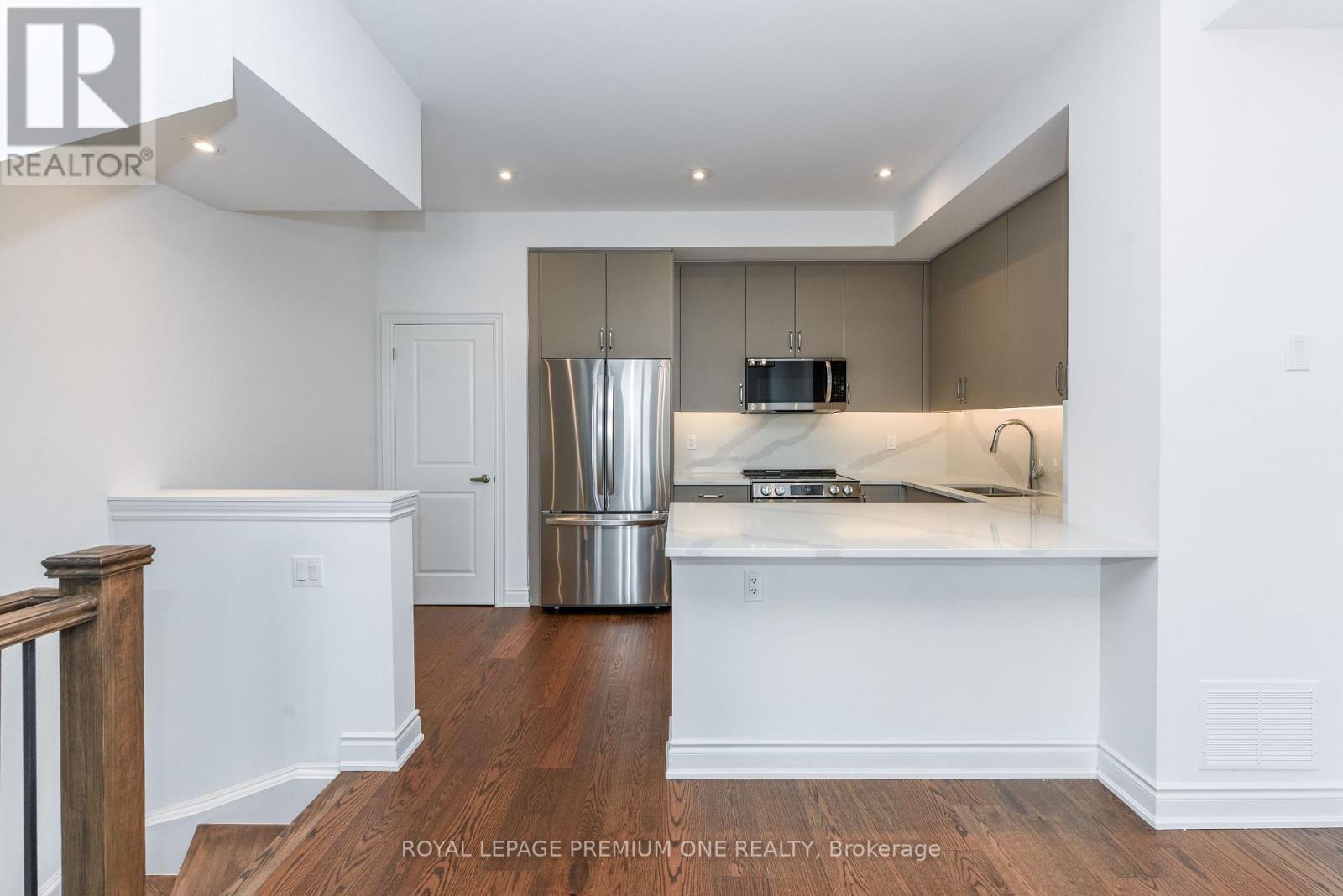 109 - 130 Lunar Crescent, Mississauga, Ontario  L5M 2P6 - Photo 15 - W12828018