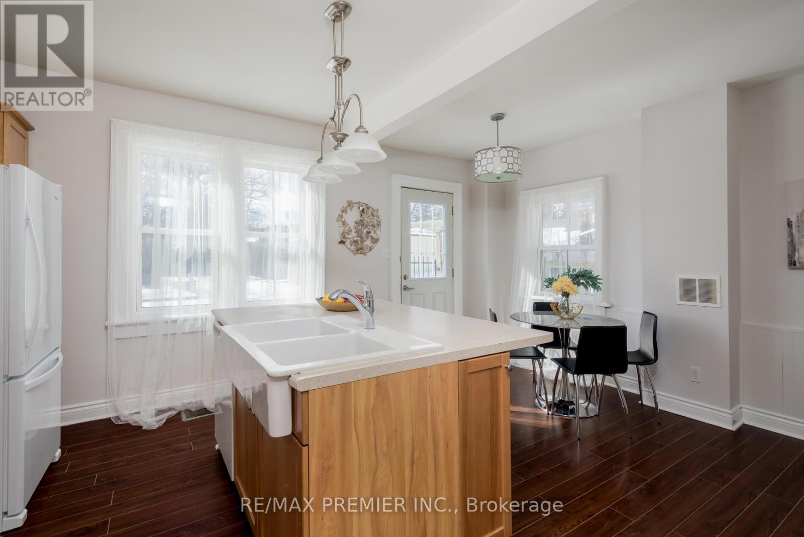 15 Elizabeth Street N, Brampton, Ontario  L6X 1S1 - Photo 15 - W12828048