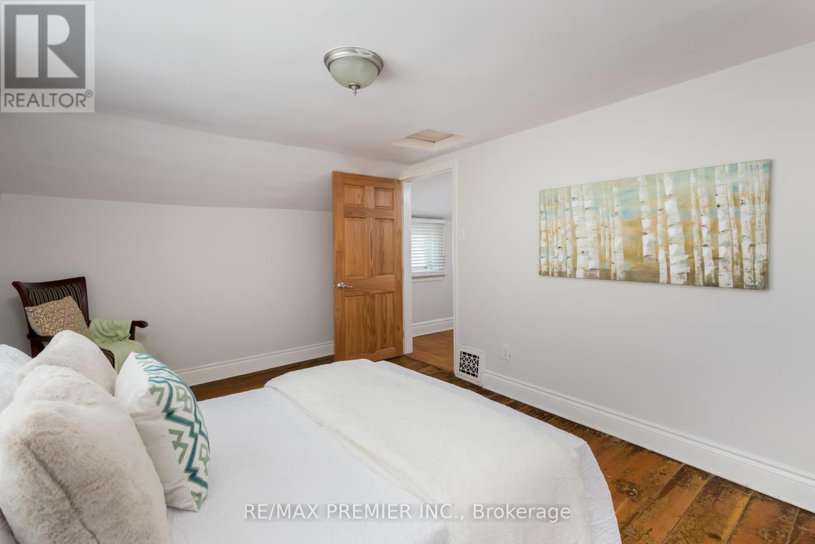 15 Elizabeth Street N, Brampton, Ontario  L6X 1S1 - Photo 27 - W12828048